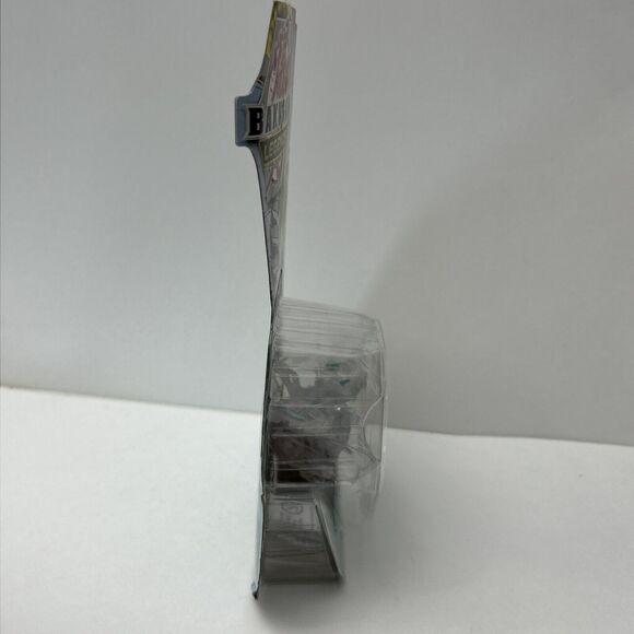 Bakugan Legends Nova Bakugan Diamond Lights Up Pegatrix with Character Card Gift - Picture 11 of 14